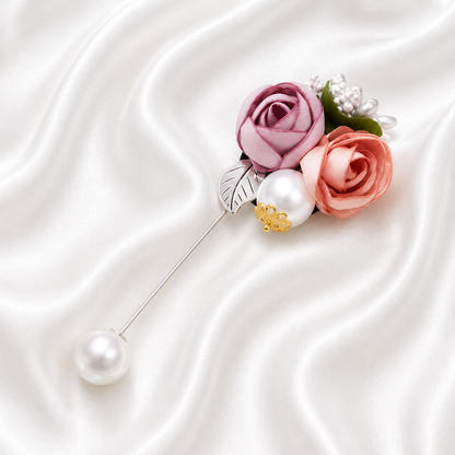 REMIEL FLOWER BROOCH