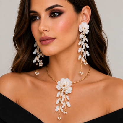 ELEGANT WHITE FLORAL SET