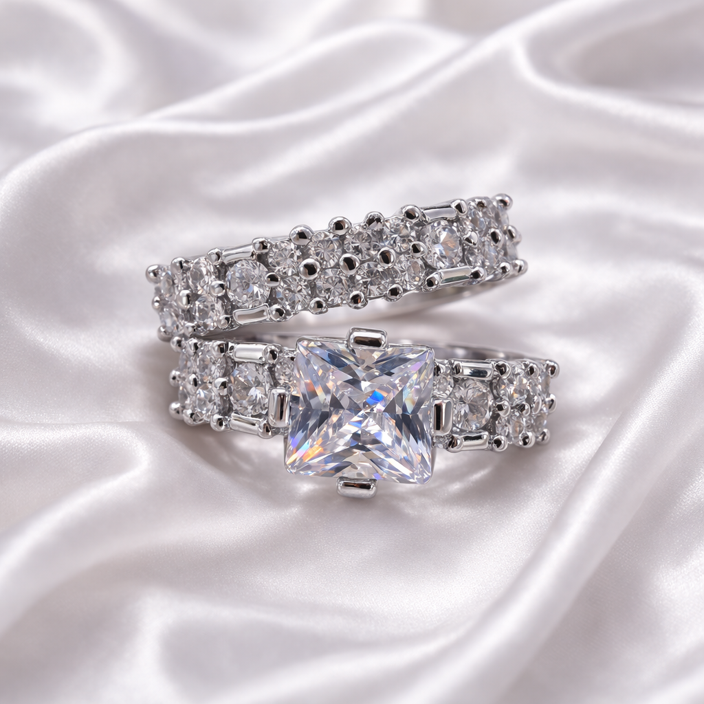 MOONSTONE RING