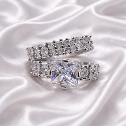 MOONSTONE RING