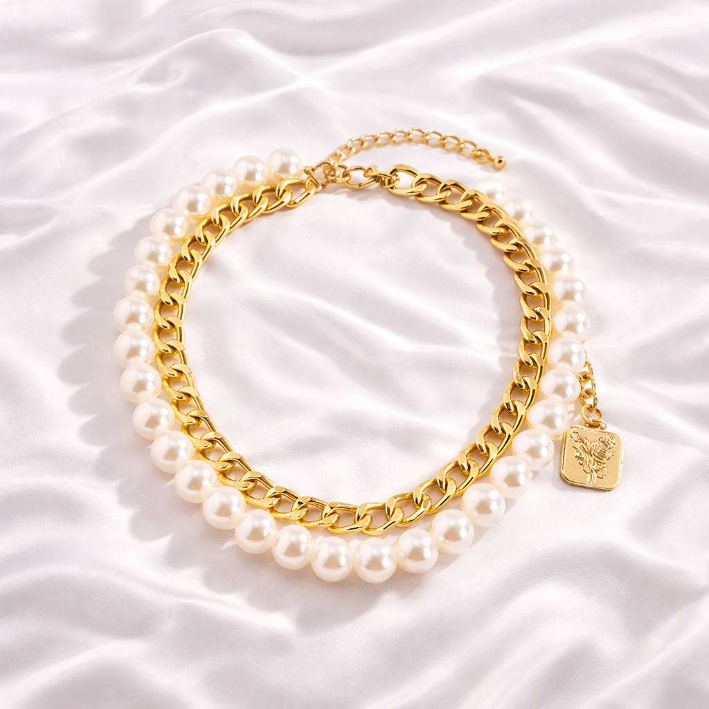 PEARL & GOLD  CHAIN LAYERED NECKLACE