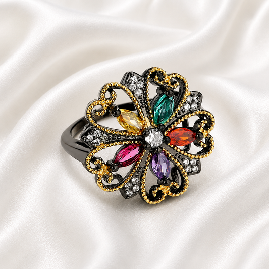 EXQUISITE VINTAGE PALACE RING