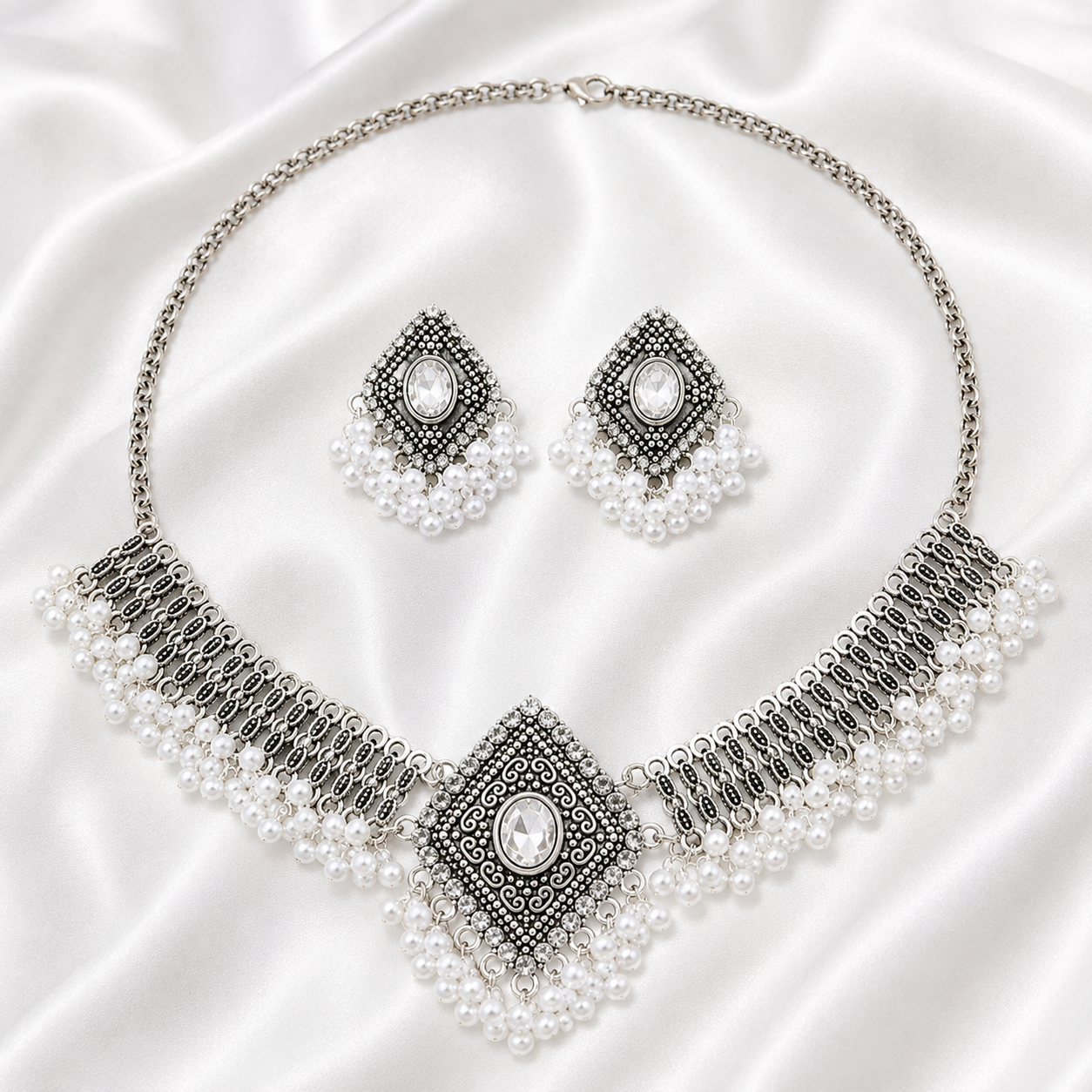BAWANA ANTIQUE SET
