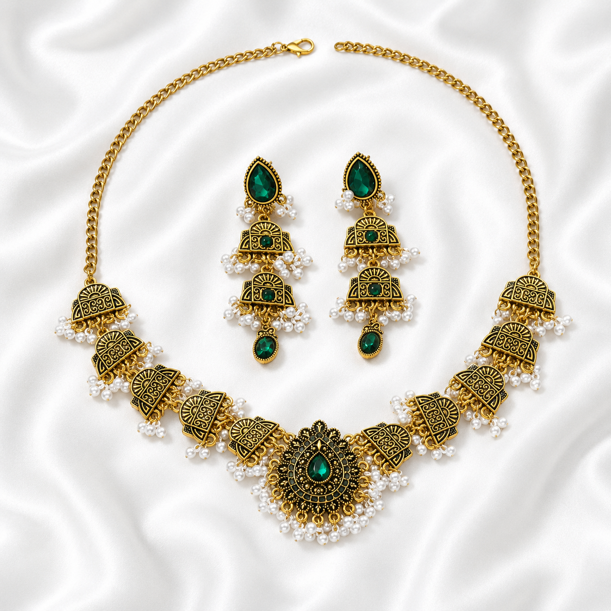 ZIRCA ANTIQUE SET