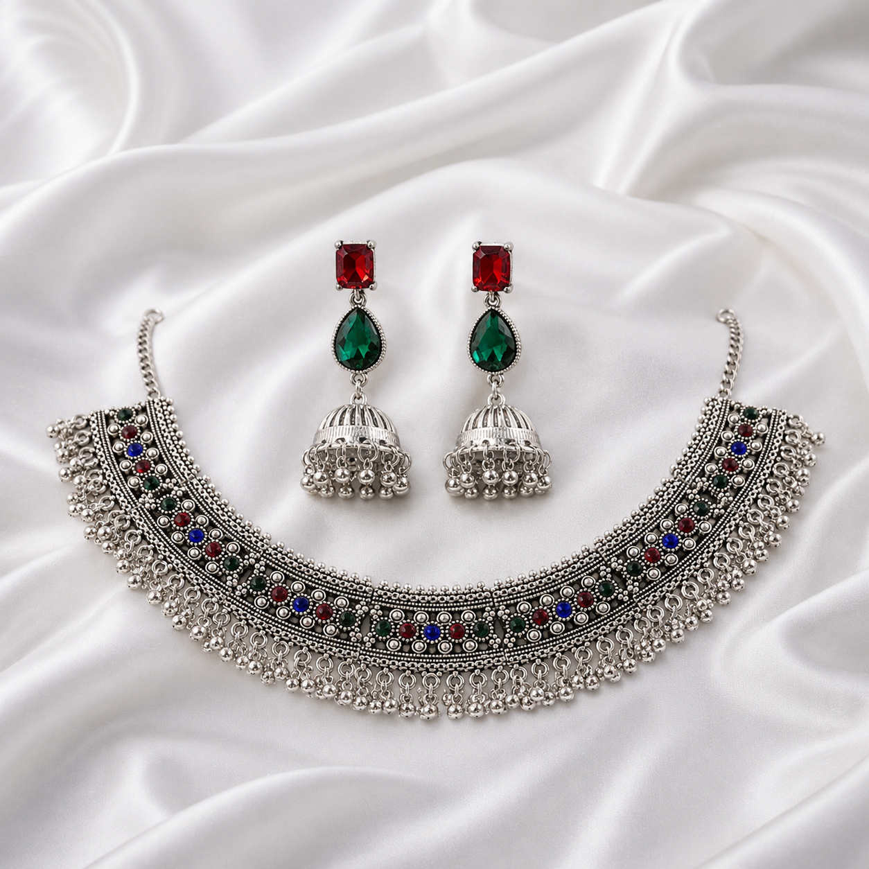 ADELIE ANTIQUE SET