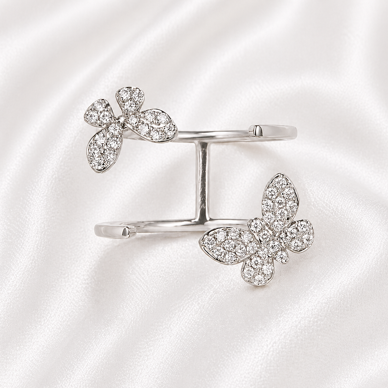 SWALLOWTAIL ZIRCON RING
