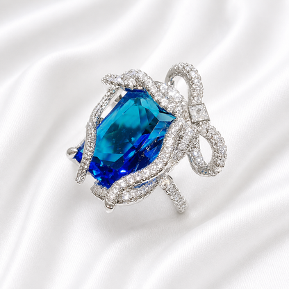 DIVINE ZIRCON RING