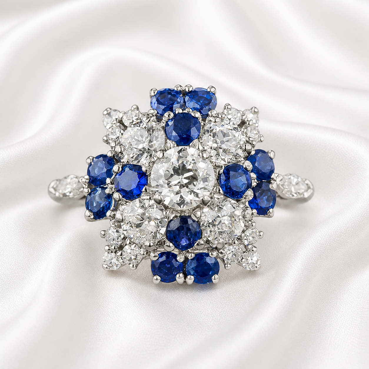 MOROSE ZIRCON RING