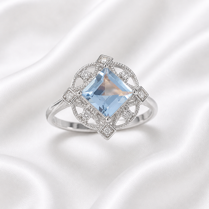 SHINY BLUE ZIRCON RING