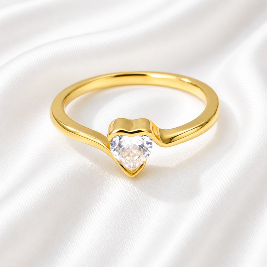 GOLD HEART RING