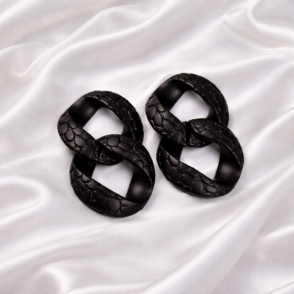 SNAKE EIGHT EARRINGS
