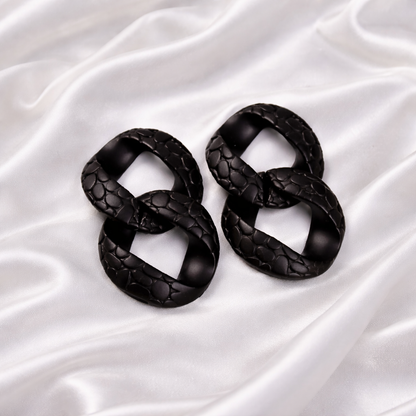 SNAKE EIGHT EARRINGS