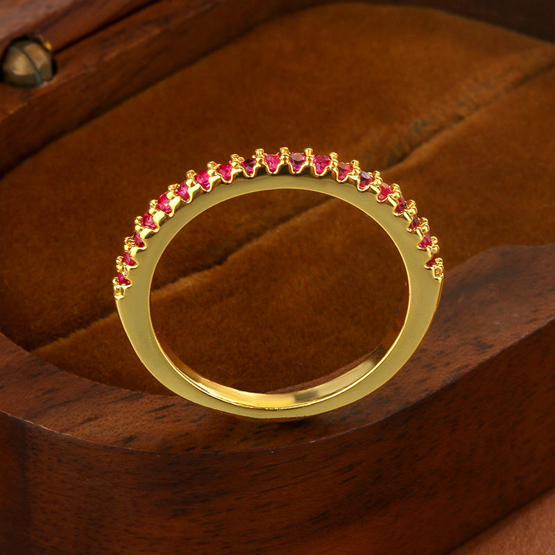DAMSON ZIRCON RING