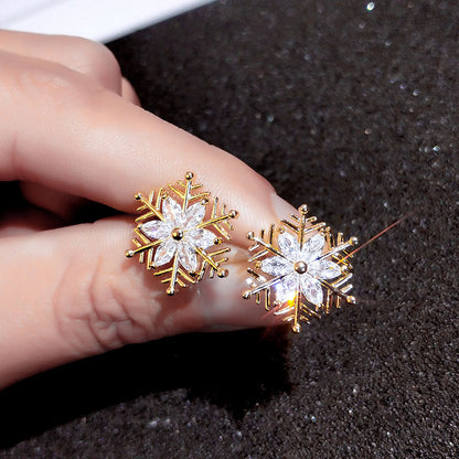 SNOWFLAKE ZIRCON EARRINGS