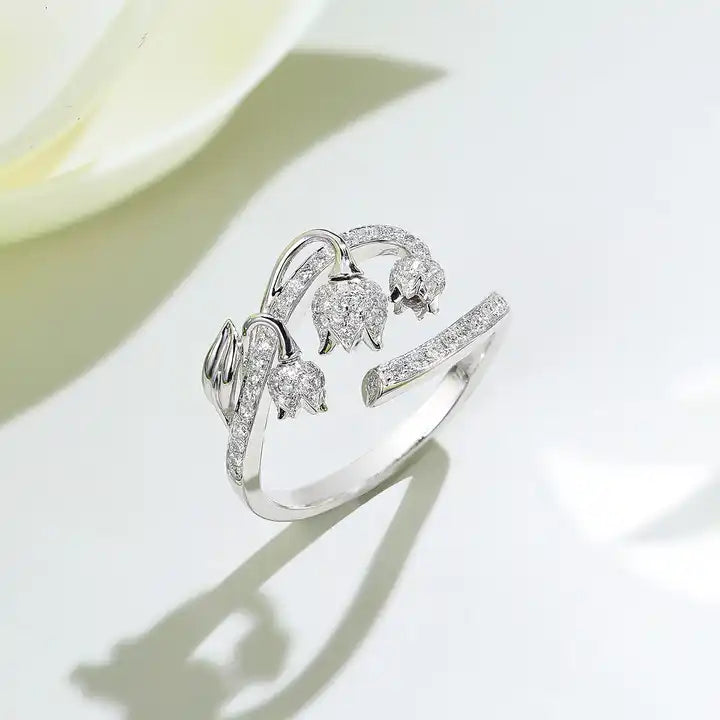 TULIP ZIRCON RING