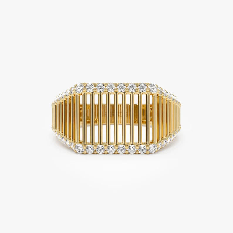 HOLLOW RIBBED RING