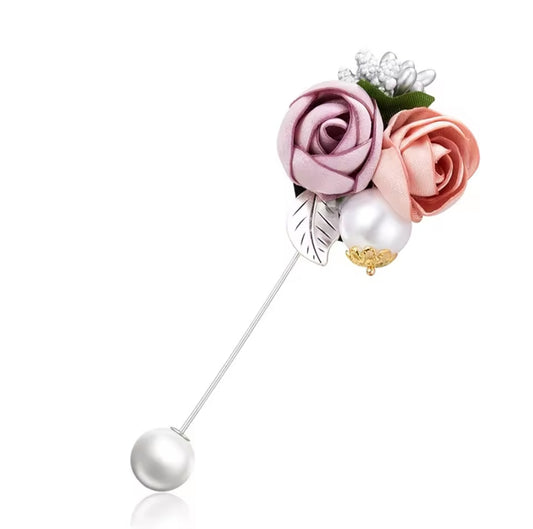 REMIEL FLOWER BROOCH