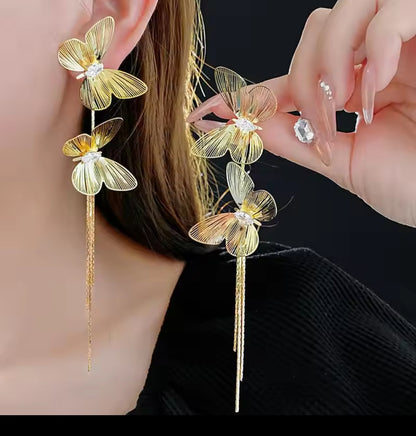 BUTTERFLY TASSEL EARRINGS