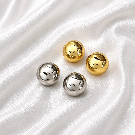 SLEEK DOME STUDS