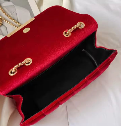 RED VELVET SHOULDER BAG