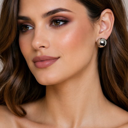 SLEEK DOME STUDS