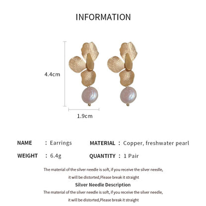 CORSAGE EARRINGS