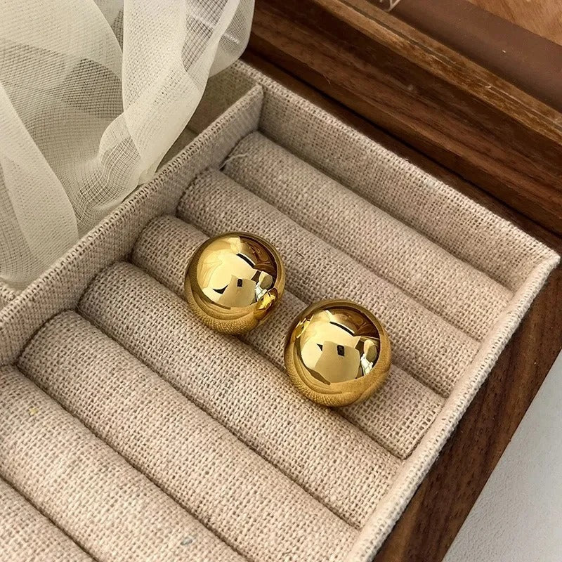BALL ROUND STUDS