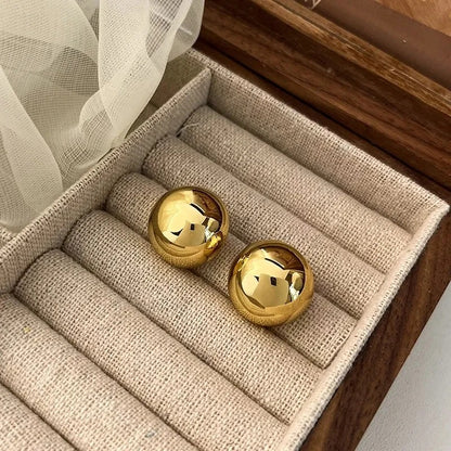 BALL ROUND STUDS