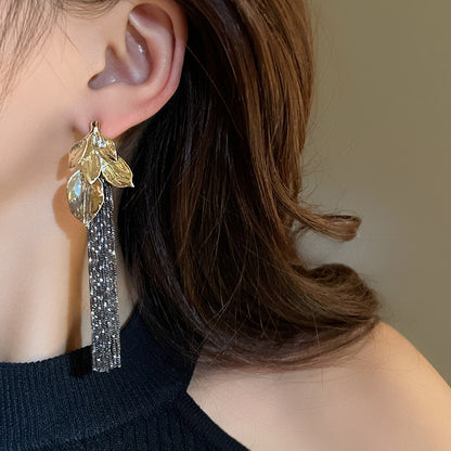 BITS TASSEL EARRINGS