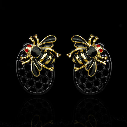 HOLLOW BEE EARRINGS